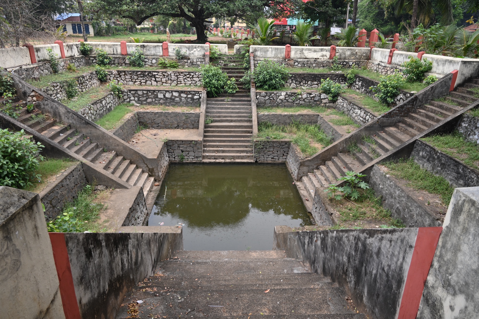 ക്ഷേത്ര കുളം